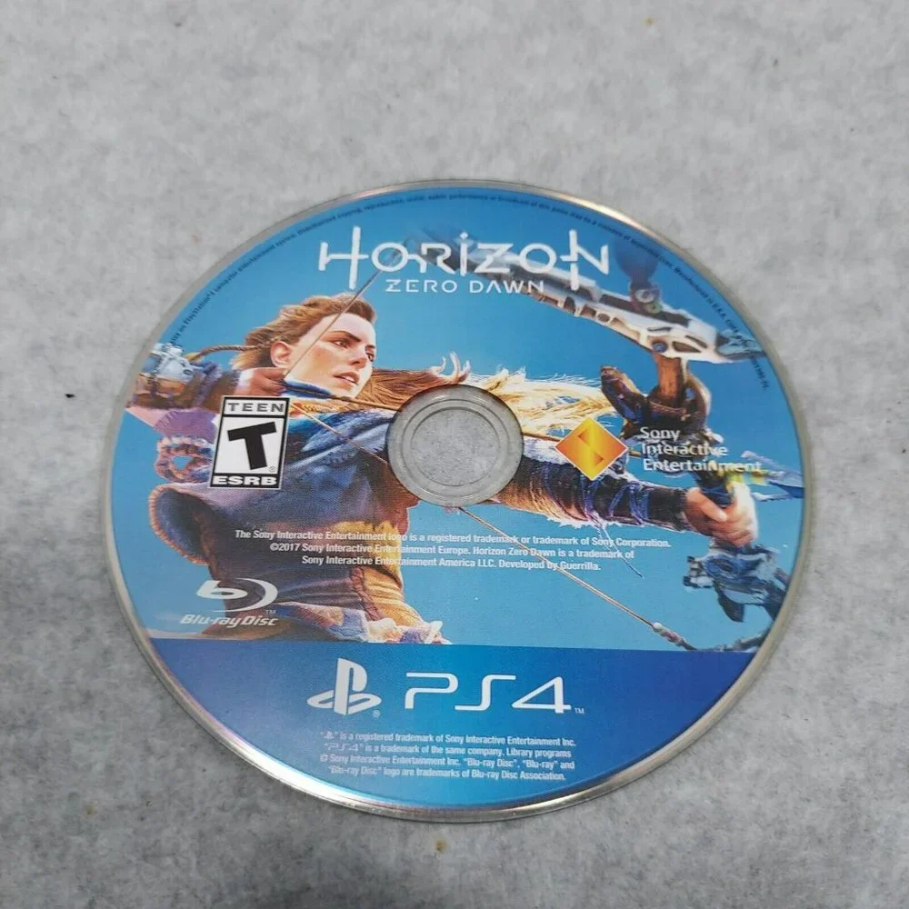 Horizon Zero Dawn (Sony Play Station PS4) Video Game